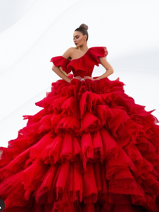 Gorgeous Puffy Red Tulle Wedding Prom Gown